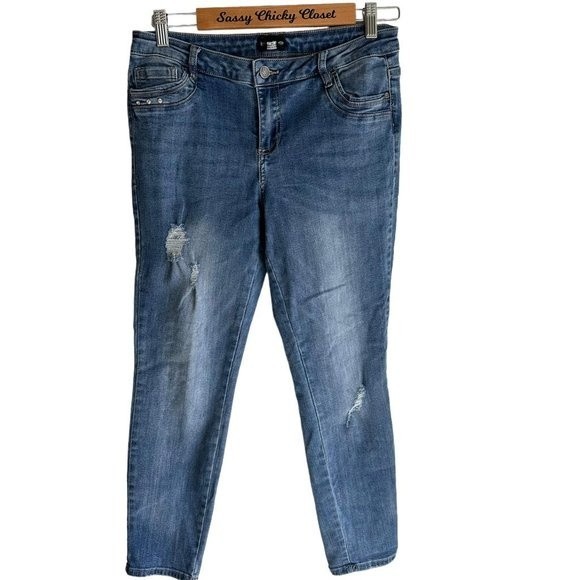 BEBE Supercharged Medium Wash Ladies Distressed Skinny Jeans Rhinestones, 30‎ - Picture 1 of 6
